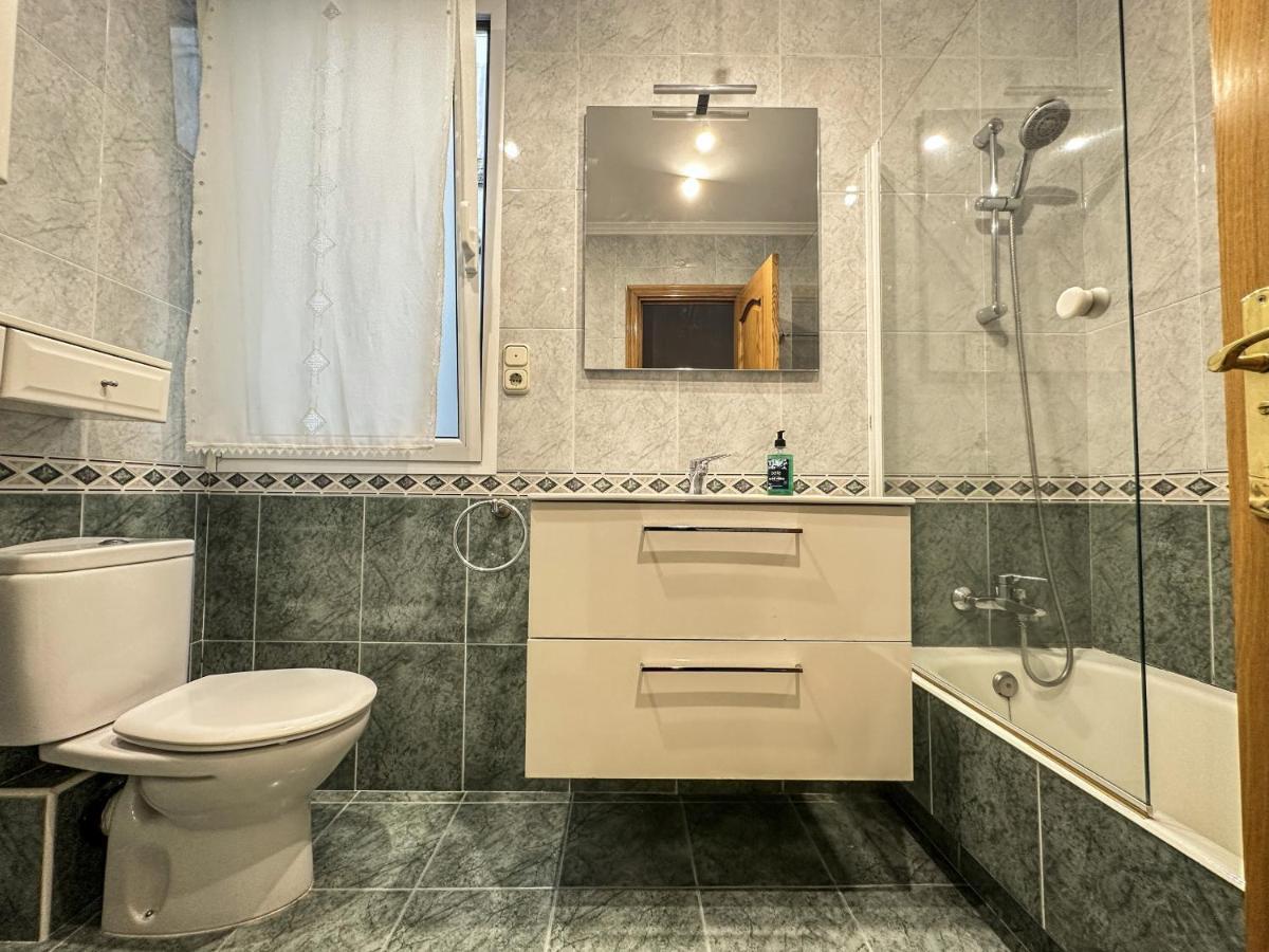 Apartamento Olas De Ondarreta - Local Rentss San Sebastián
